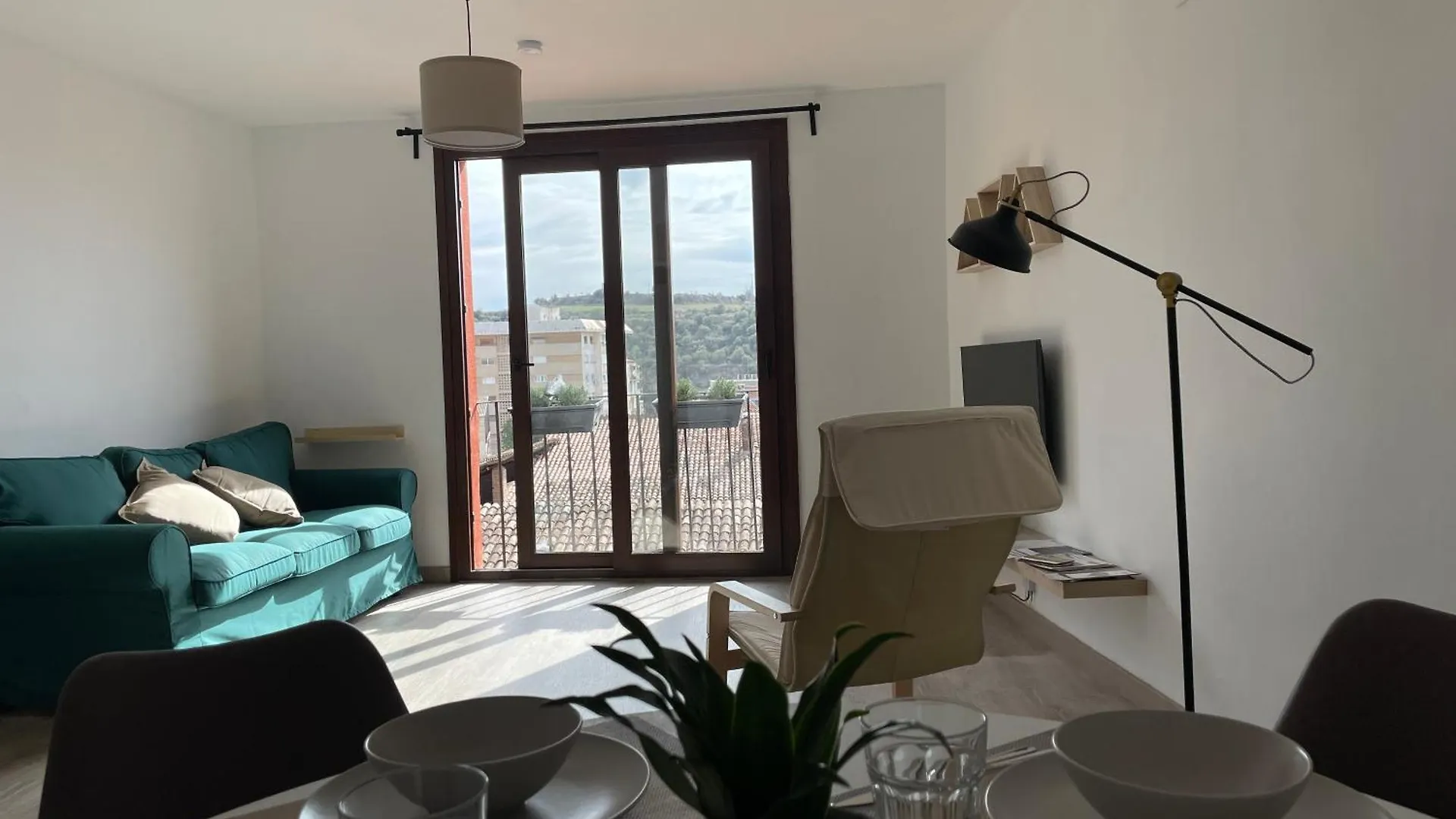 Barri Vell 4 Apartment Manresa Spain